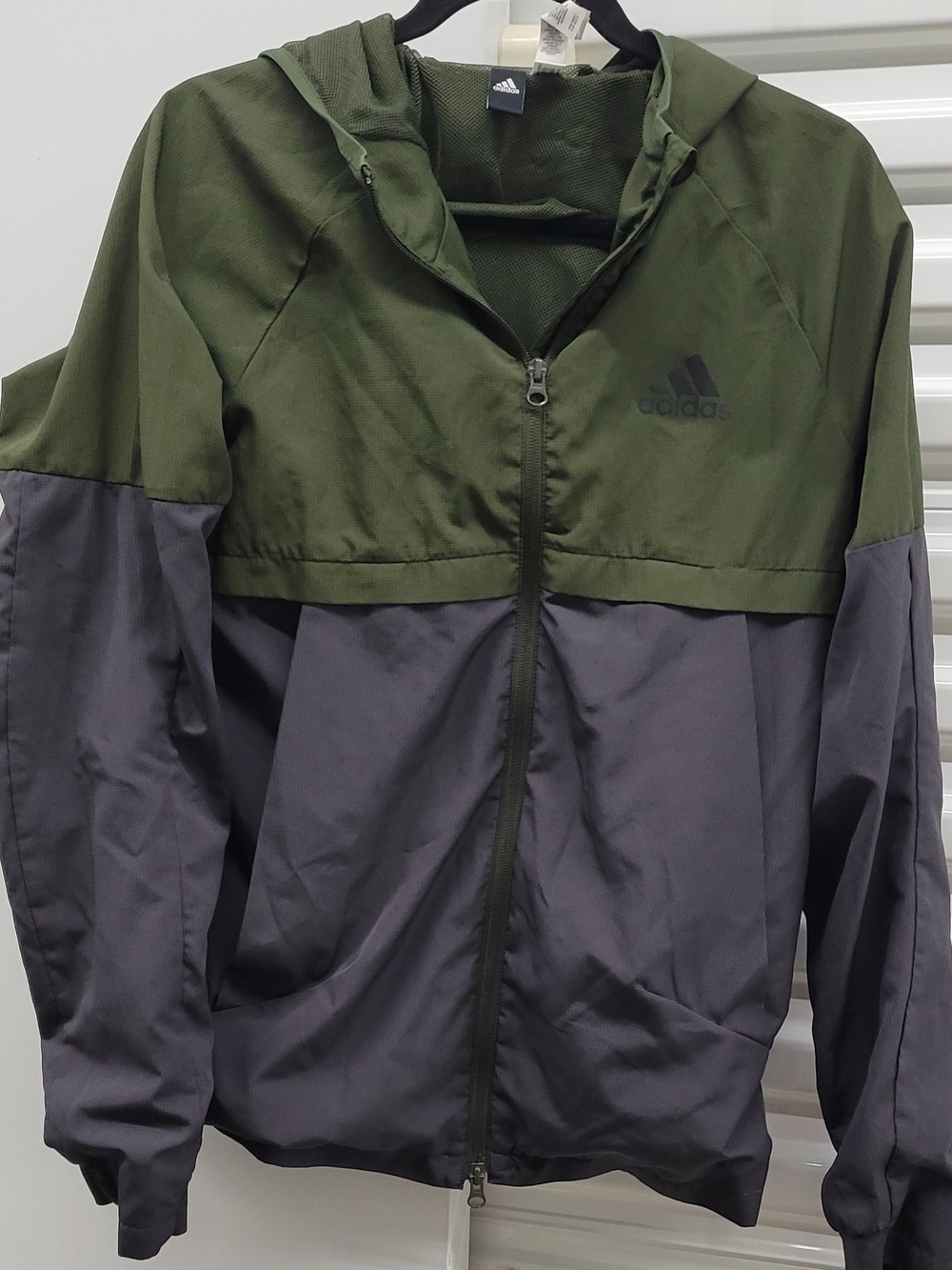 adidas Men's Two-Tone Olive & Gray Lightweight Hooded Jacket